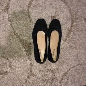 Women’s dress shoes